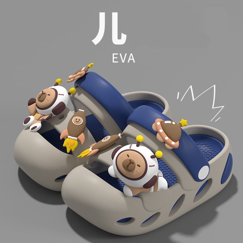 Space Capybara Close-toe Kids Clog Shoe - Gray Blue