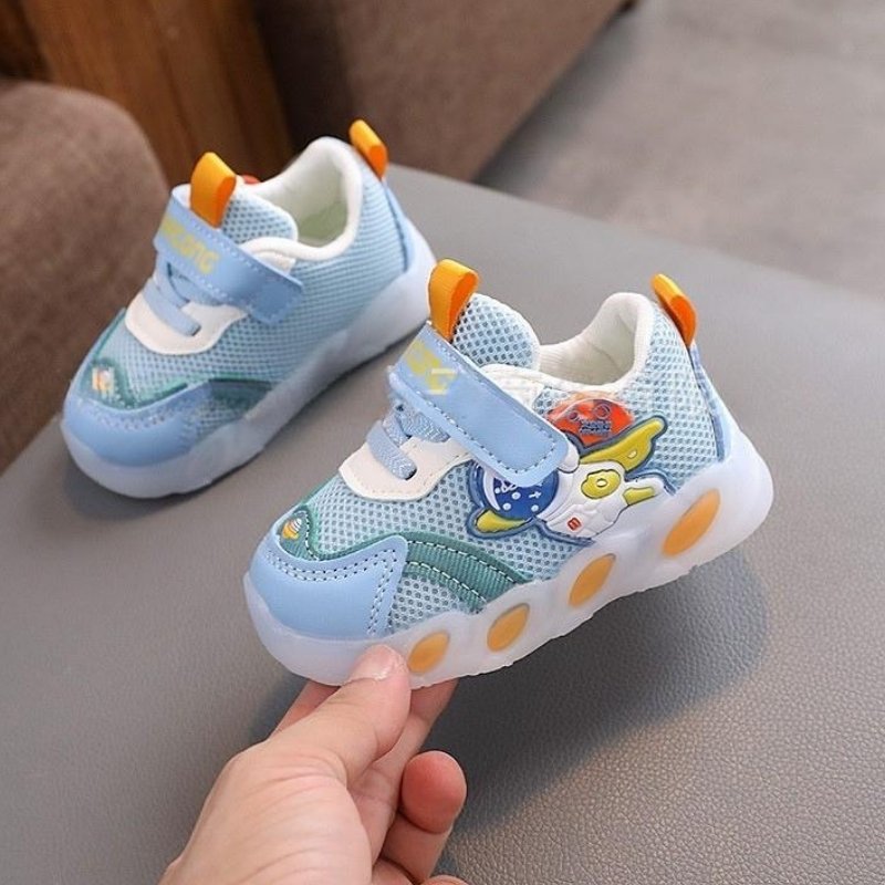 Lightweight Non-slip Kids Lighting Casual Shoe - Blue